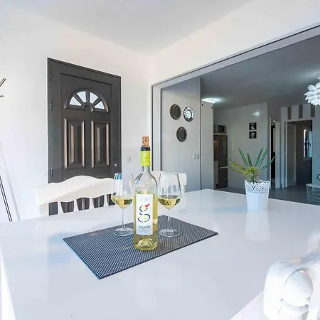 Apartament Nina